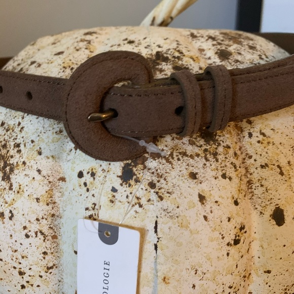 NWT ANTHROPOLOGIE SUEDE BELT, M - Picture 3 of 4
